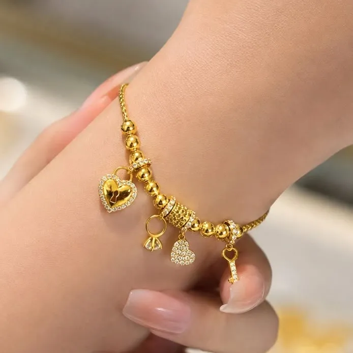 Vòng Tay Charm Trái Tim - Ảnh 4